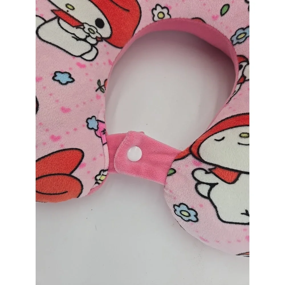 Sanrio TRAVEL SUPER SOFT COMFORT NECK PILLOW‎ 12 Hello Kitty My Melody